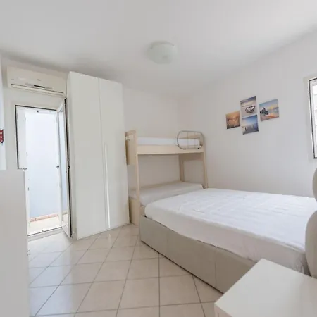 Lovely Flat With Modern Furnishings - Beahost بيبيوني