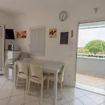 公寓 Lovely Flat With Modern Furnishings - Beahost