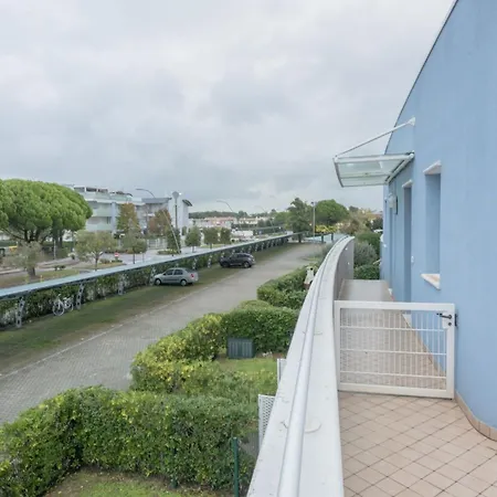 Apartment Lovely Flat With Modern Furnishings - Beahost Bibione